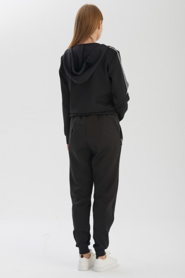 Paçası Pensli Cebi Fermuarlı Pantolon