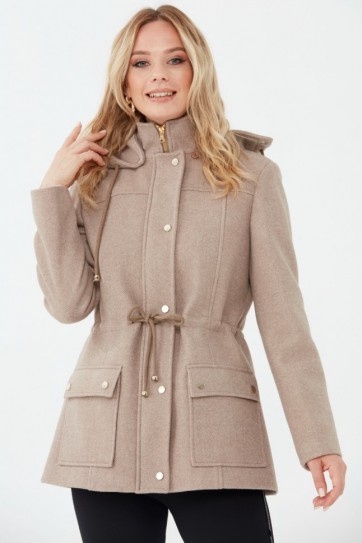 Beli Büzgülü Çıtçıtlı Kaban