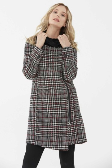 Kruvaze Yandan Fermuarlı Kürklü Ekose Kaban