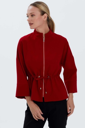 Beli Büzgülü Dik Yaka Ceket