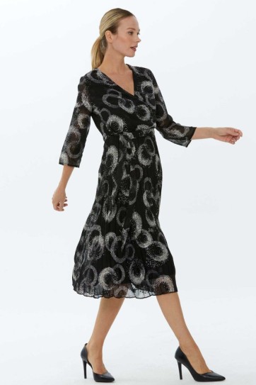 Eteği Pliseli Kruvaze Daire Desenli Elbise